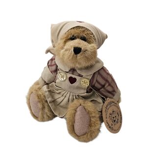 vintage / 1990s BOYDS BEARS, Bailey and Friends, nurse bear